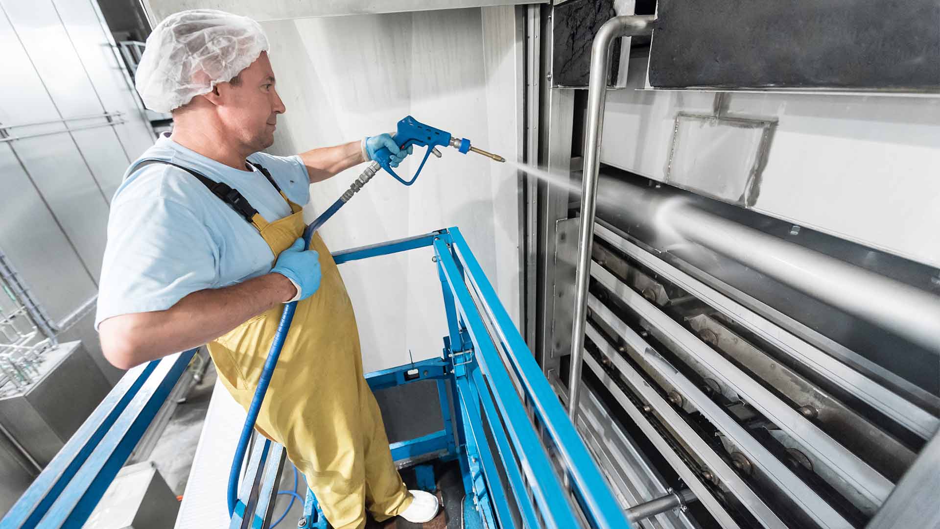 Industriereinigung Kühlanlage